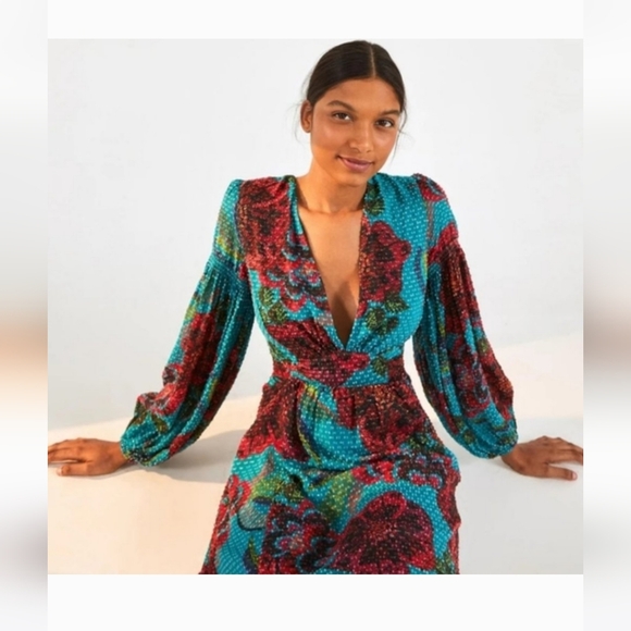 FARM Rio Dresses & Skirts - Farm Rio Brilliant Floral Mini Dress Size: M